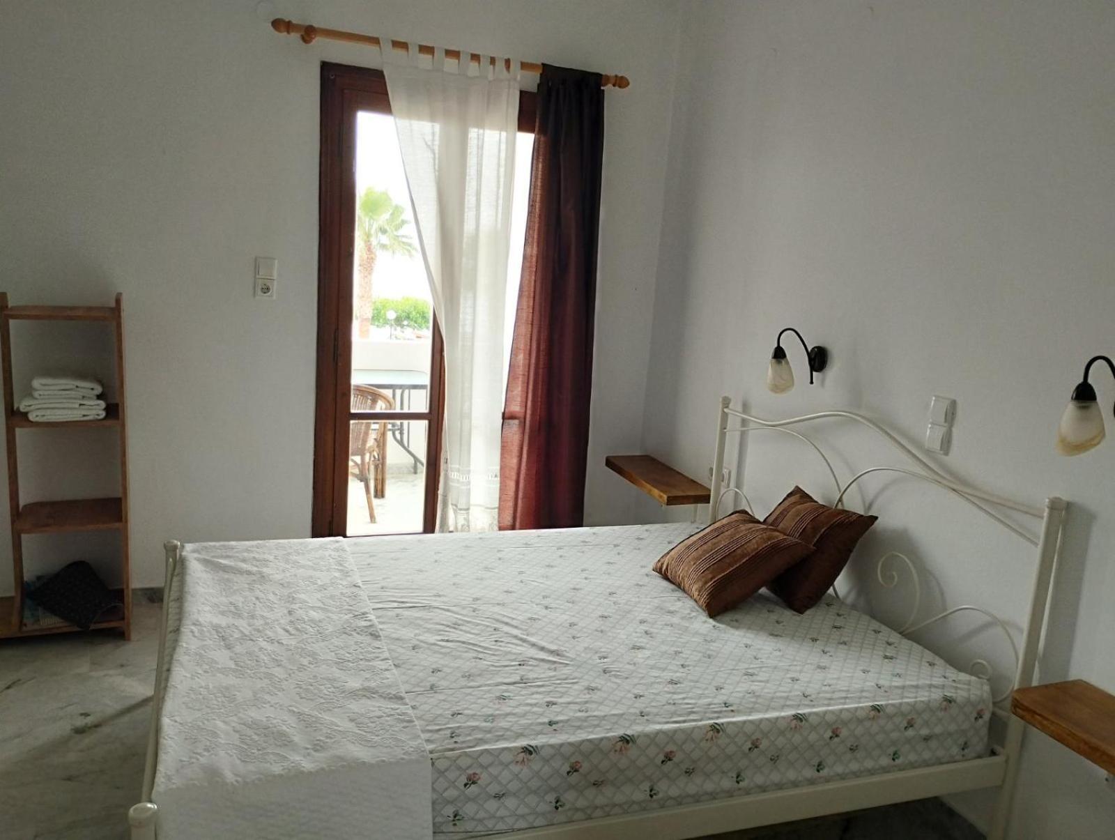 Παραθαλασσιο Στουντιο Μιχαλιας Sea View Studio Michalias Νουμερο 8 Agia Marina  Dış mekan fotoğraf